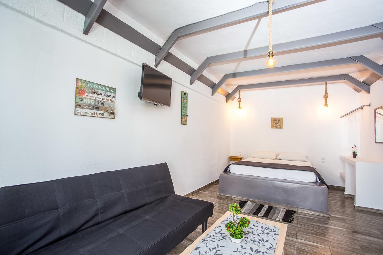 Toula'S Apartments Faliraki Luaran gambar