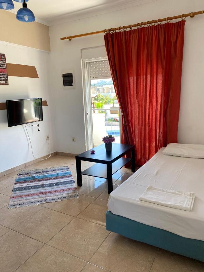 Toula'S Apartments Faliraki Luaran gambar